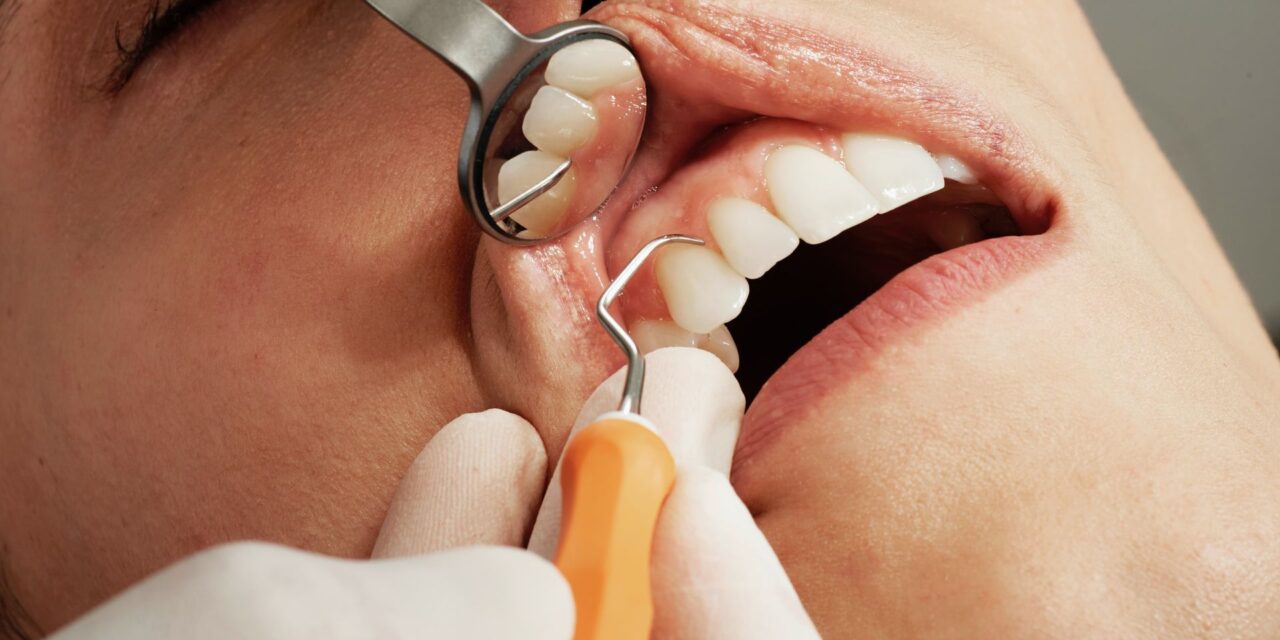 https://aitziberyaguecortazar.com/wp-content/uploads/2022/05/blog-encias-clinica-dental-maxilofacial-aitziber-yague-cortazar-soria-1280x640.jpg